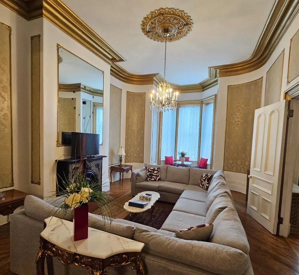 Les Maisons Montcalm Québec Apartament